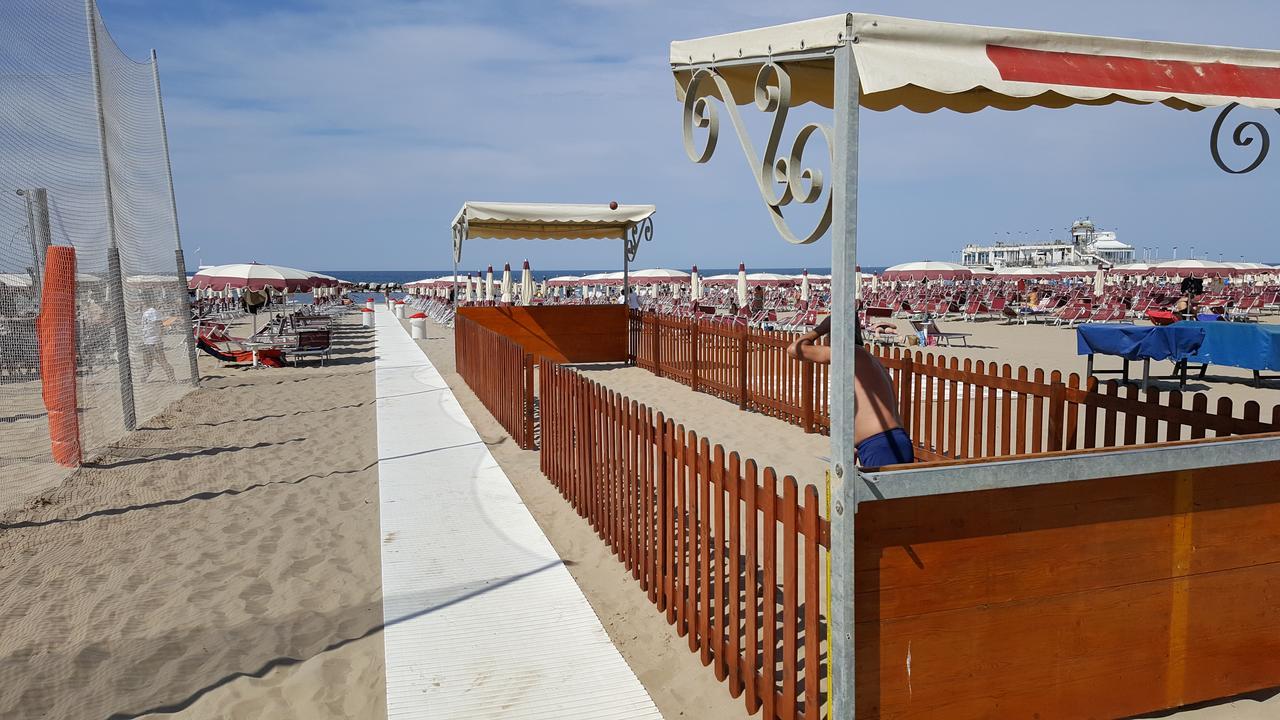 Residence Adriatico Gabicce Mare Kültér fotó